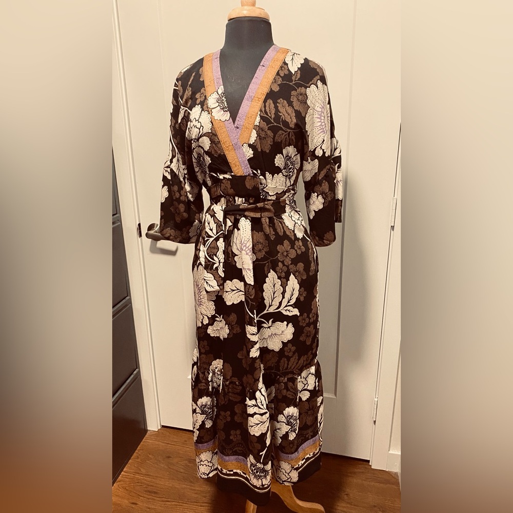 Kimono Floral Dress with tie New